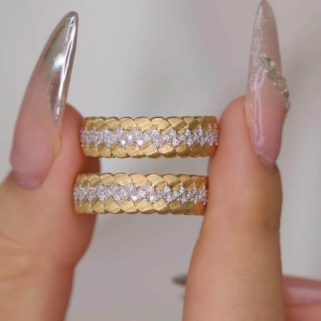 18K金女款镶嵌 0.23克拉天然南非高品质钻石麻花拉丝戒指真金真钻