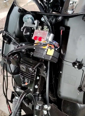 摩友天下摩托车踏板车uu uy125系列ABS防抱死+后碟刹+cbs联动定做