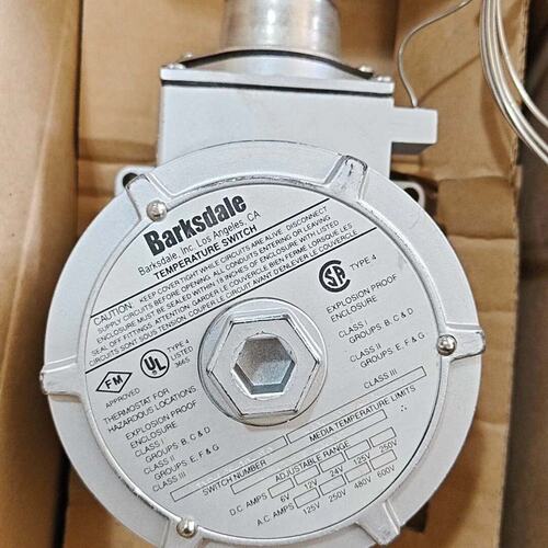 议价Barksdale巴士德防爆温控器型号E507S-LS可维修