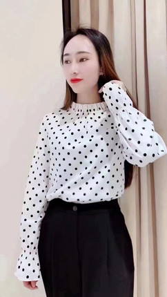 1300218哥家减龄波点衬衫