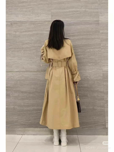 5400640阿家卡其色风衣显瘦外套