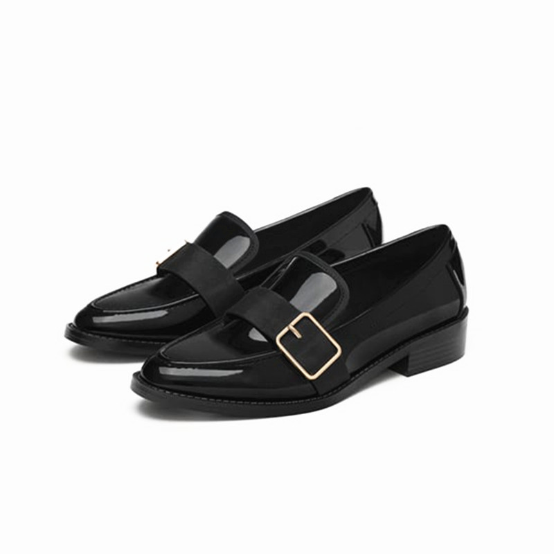 ZARA DTMŮЬ2018ÄêÇ^пîѧԺ·çºÚÉ«¼âͷĪ¿¨ÐÁЬŮƽµ×µ¥Æ¤Ð¬