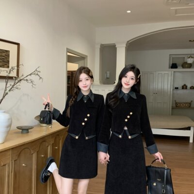 实拍~大码女装秋季高级感套装法式赫本风上衣显瘦半身裙两件套