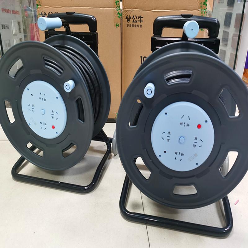 公牛线盘GN-806DC电缆盘拖线卷盘带滚轮大功率16A漏电保护50米