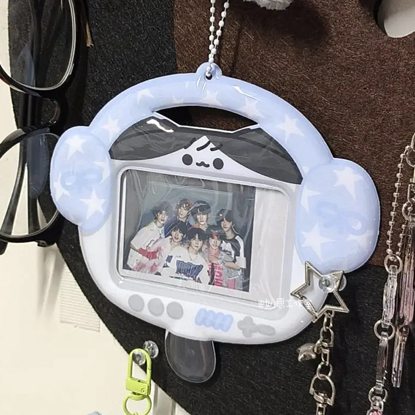 可爱耳机小猫横板pvc卡套3寸小卡收纳展示谷美ins风追星书包挂