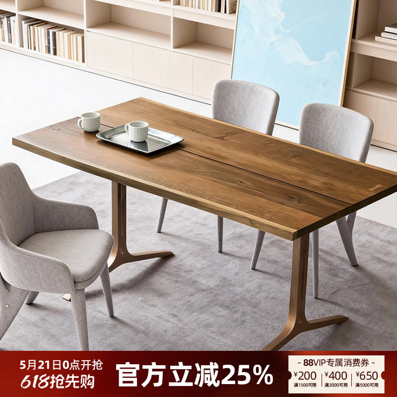 北欧表情法国橡木餐桌实木大户型中古复古长方形烟熏色家具定制
