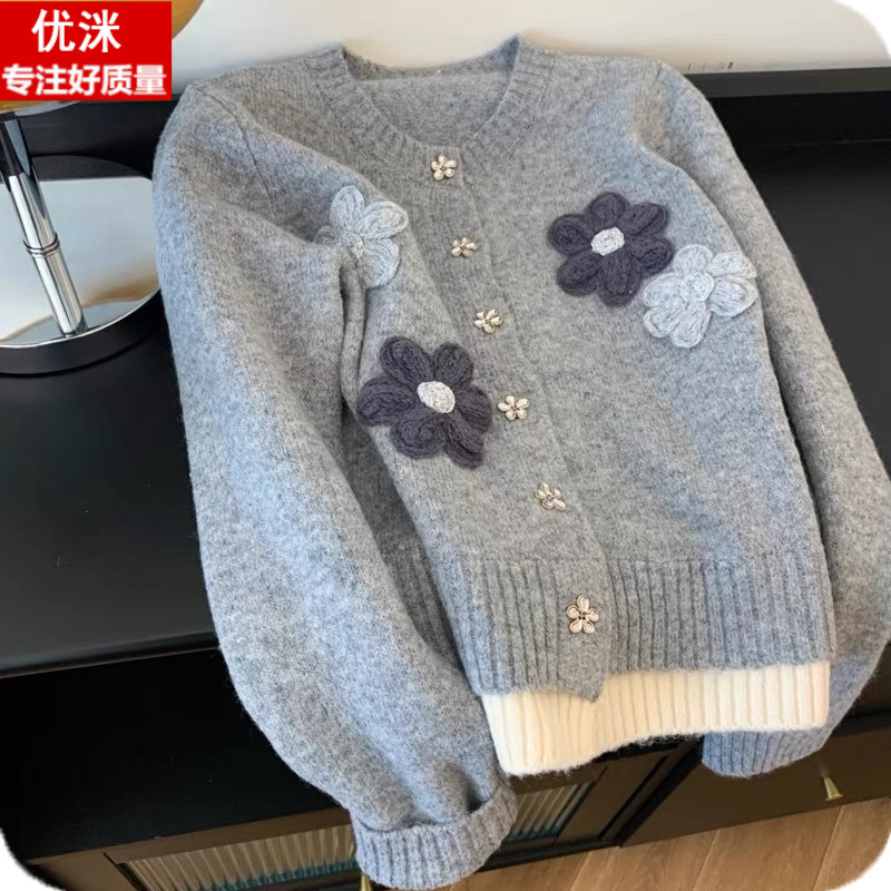 女大童秋冬灰色毛衣外套韩系时尚