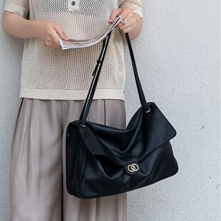 maxi flap2026春季新款复古软皮包腋下包大容量女包真皮