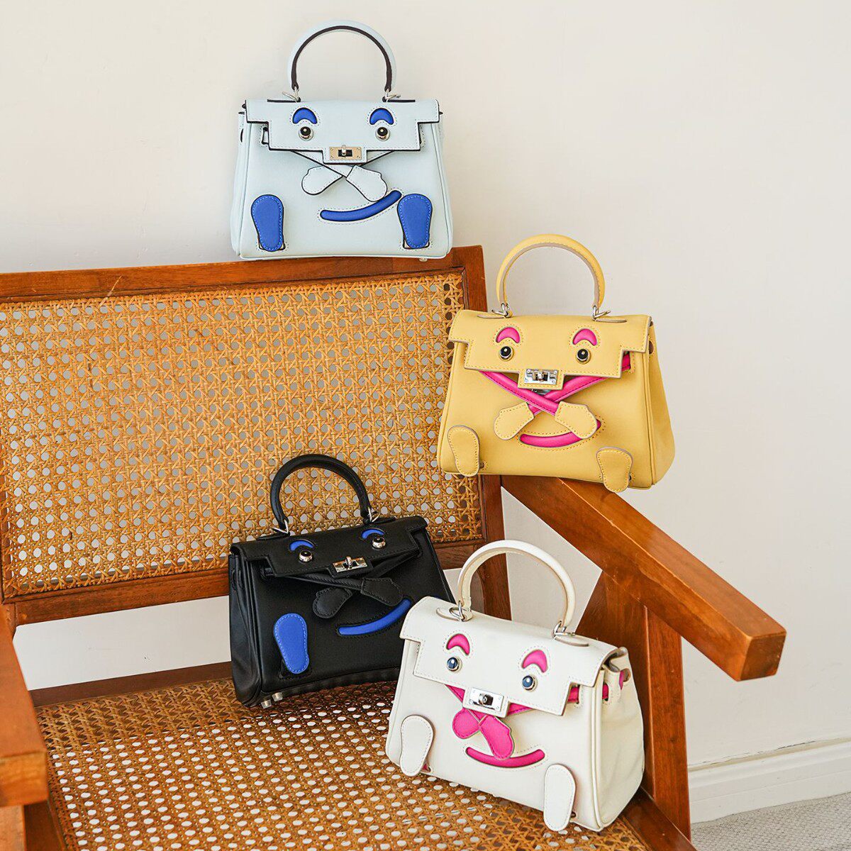 2025新款swift牛皮笑脸包娃娃包凯利包撞色迷你手提单肩斜挎女包