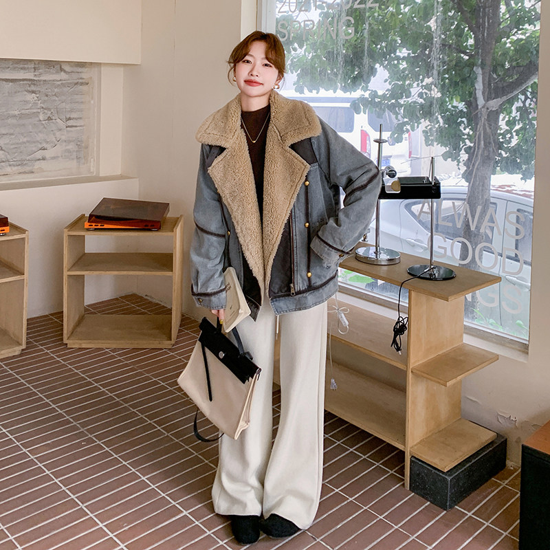 设计感PU皮拼接牛仔派克服女冬季加绒加厚皮毛一体机车羊羔毛外套,女装派克服,2C196