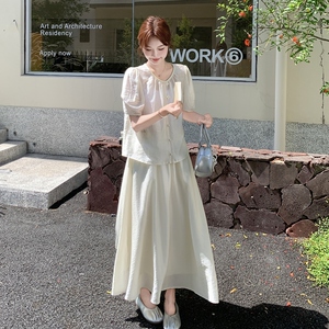 清冷感气质套装裙女2025夏季新款优雅大气泡泡袖上衣半身裙两件套图片