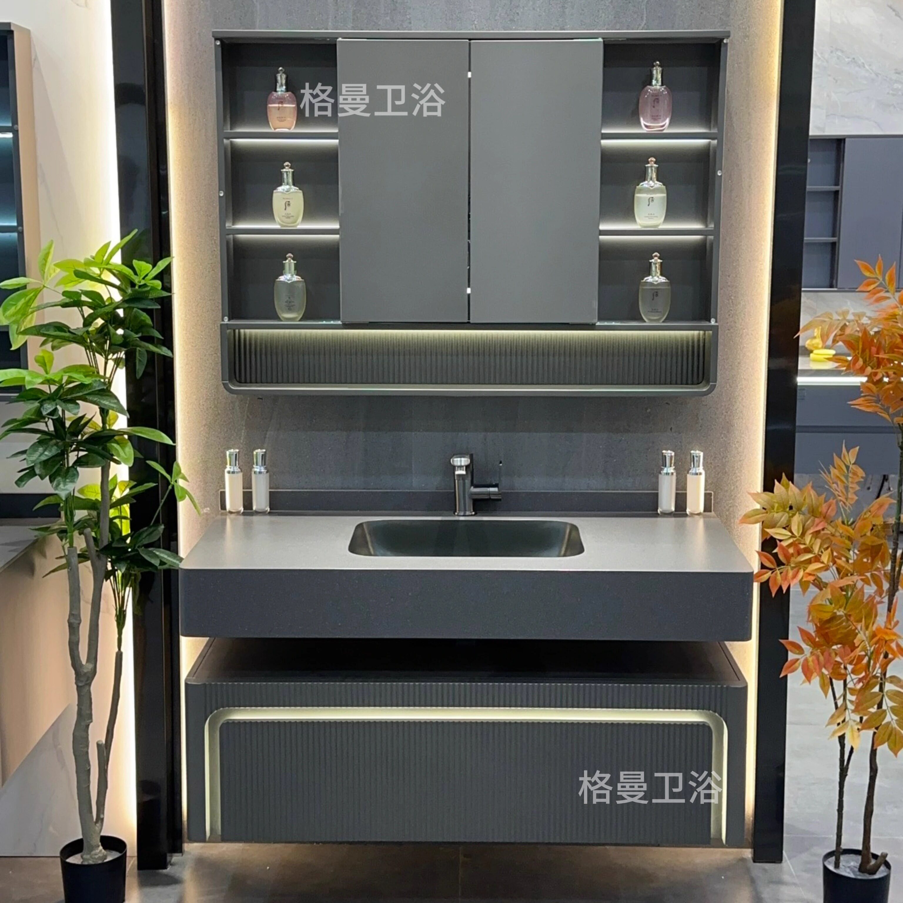 轻奢酒店款实木烤漆浴室柜折叠风水镜柜岩板陶瓷无缝一体圆角盆