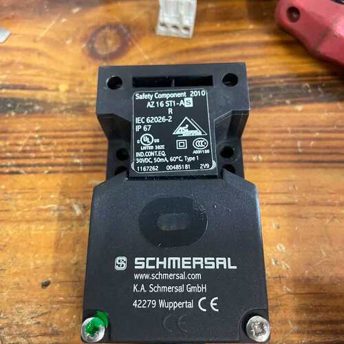 施迈赛安全开关AZ16 ST1-AS R--议价商品