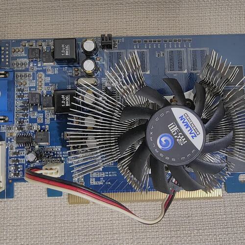 显卡！影驰GF9500GT战斗版X1，512MB GDDR2--议价商品