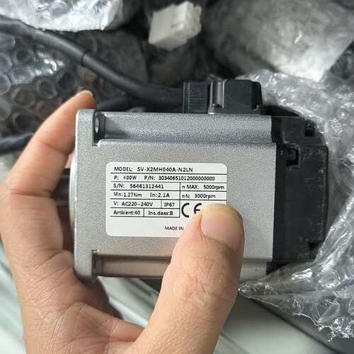 SV-X2MH040A-N2LN 禾川400w电机--议价商品