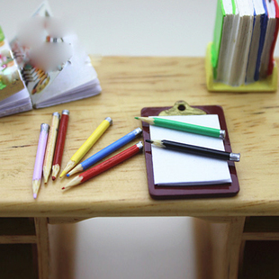 1/12分兵人场景配件微缩记事本铅笔6寸figma手办模型ob11食玩道具