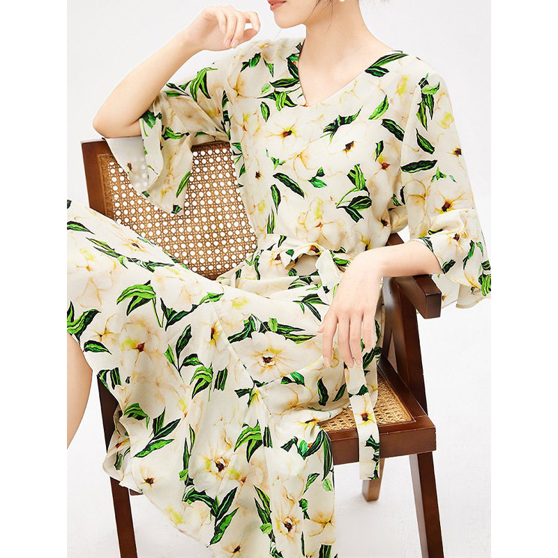 杭州艾尤特丝服饰栀子花真丝连衣裙 重磅桑蚕丝 春季碎花长裙