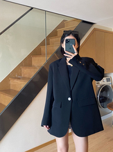 黑色西装外套女2023新款韩版宽松显瘦oversize高级感炸街西服上衣