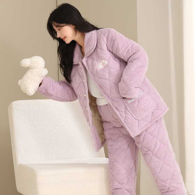 睡衣女秋冬季加厚珊瑚绒夹棉三层保暖可外穿法兰牛奶绒家居服套装