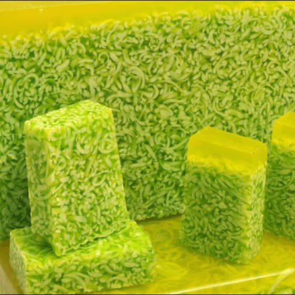 肥皂剧冷制手工精油皂洁面皂天然洗脸香皂补水保湿淡化痘印