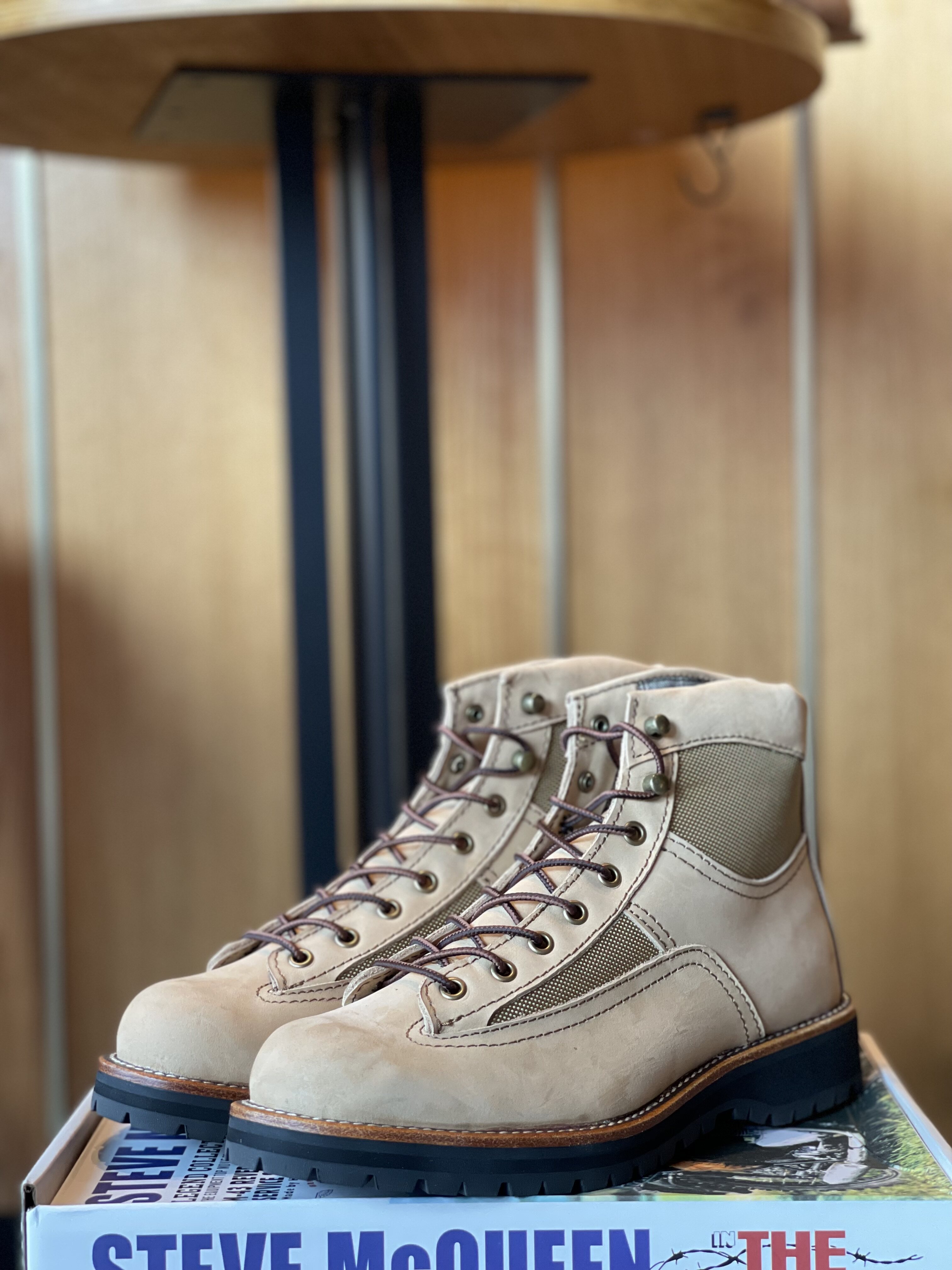 美式复古哈雷机车靴圆头手工鞋马丁真皮防水布阿美咔叽工装靴男鞋