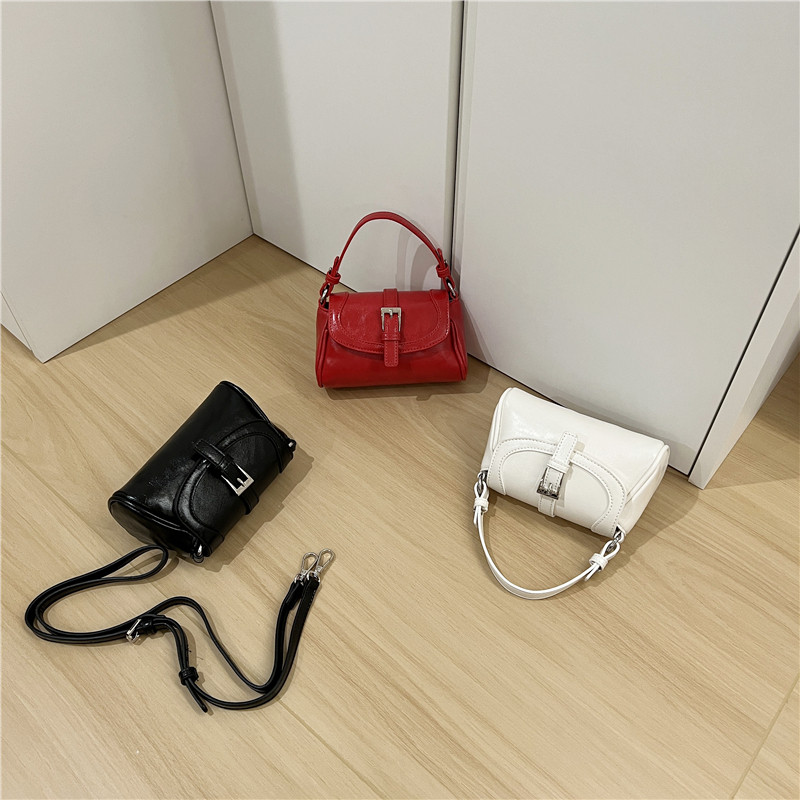 小脏柜韩国东大门新款休闲百搭手提小方包复古洋气单肩斜挎马鞍包,箱包皮具/热销女包/男包,通用款女包,淘宝优惠券,粉丝福利购,淘宝优惠卷