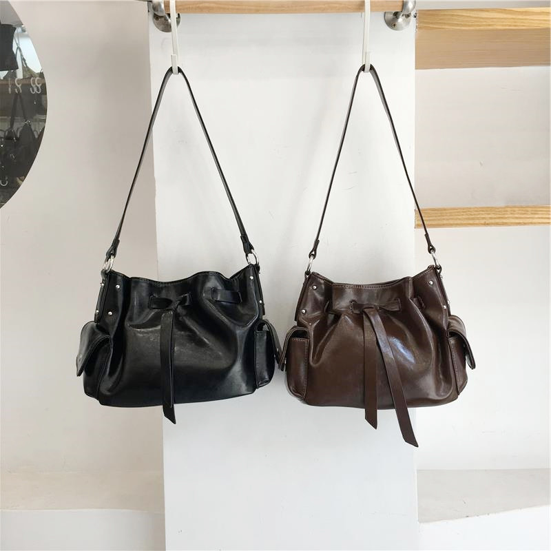 小脏柜 韩国小众博主同款腋下包迷你机车单肩包大容量手提女包包