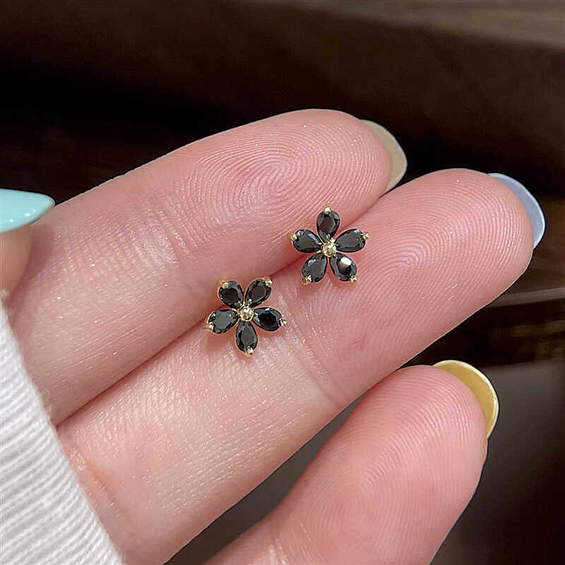 高级感耳饰925银针小众设计