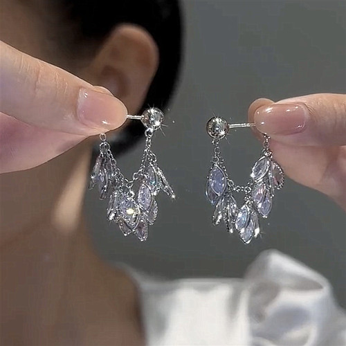 满钻花瓣流苏前后式耳环耳钉女