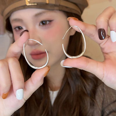 耳环法式U形银色水滴高级感轻奢
