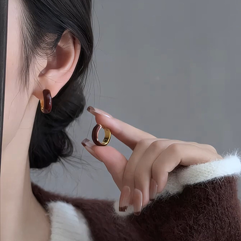 新年红色滴釉耳扣女耳环2025新款爆款高级感耳钉轻奢气质圆圈耳饰