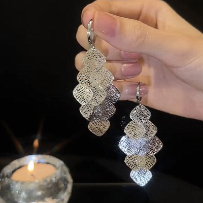 夸张飘逸流苏耳环女韩国网红气质