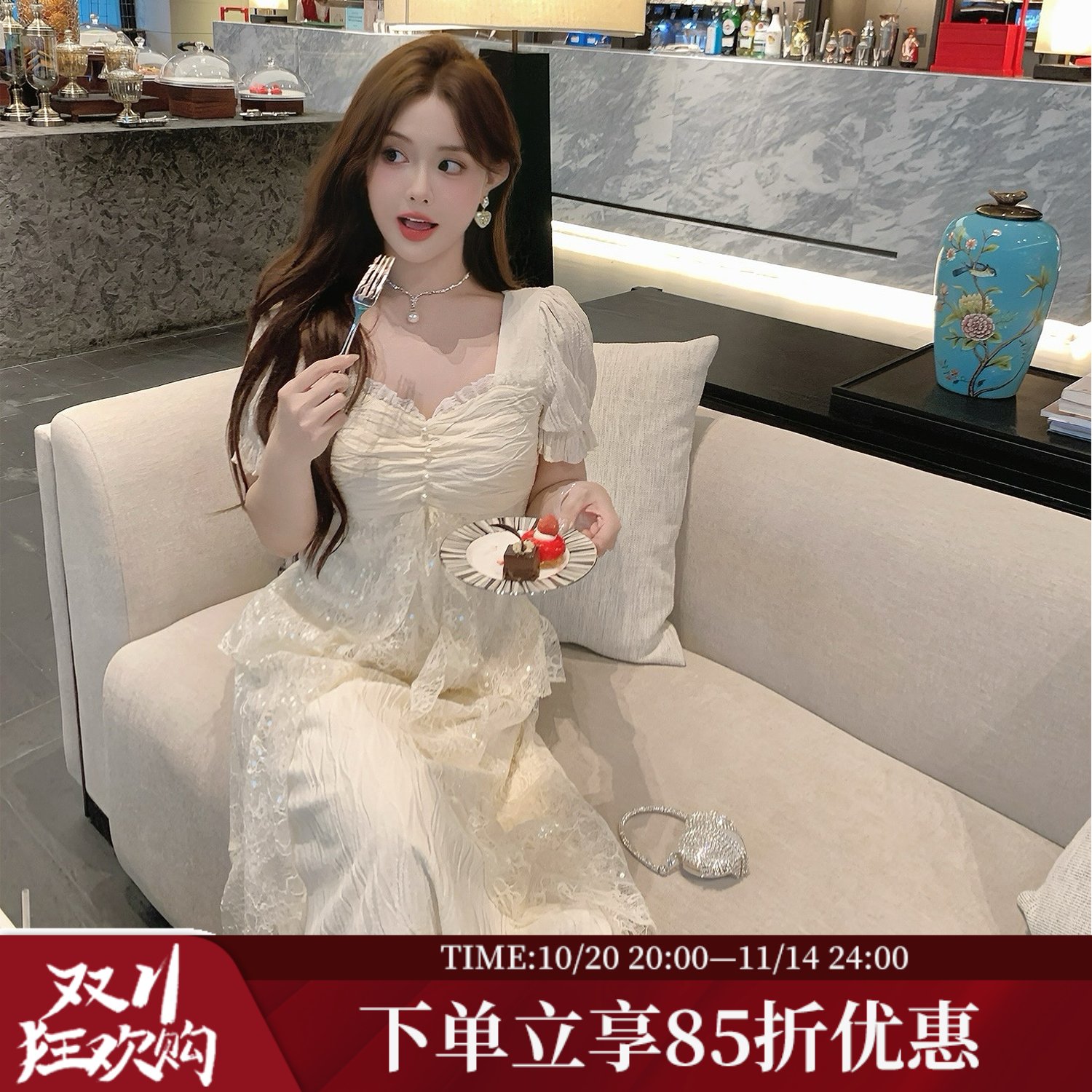 MB大码女装法式温柔风蕾丝连衣裙