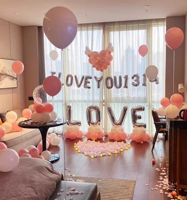 情侣纪念日求婚布置表白道具室内浪漫房间创意用品场景装饰卧室气