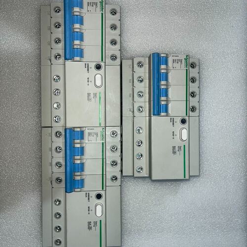 议价施耐德 断EZ7漏电 D16A 4P 三台 250打包 包维修