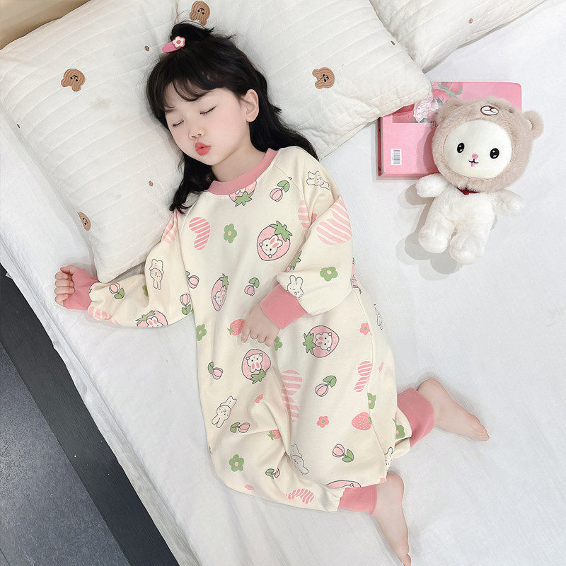 女童连体睡衣春秋新款儿童宝宝羊毛拉架卡通草莓印花防踢被家居服