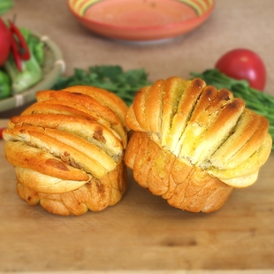 甘肃天水烤馍香豆烤花馍酥馍烤花卷早餐烤饼特色美食小吃早餐馍馍