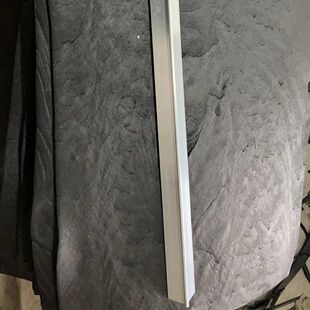 华宇供应防溢裙板夹持器角铝导料槽压紧装置夹子压条 40*40角铝