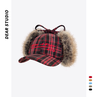 2025新款时髦复古辣妹棒球帽子女冬季保暖毛绒亚比风护耳雷锋帽潮