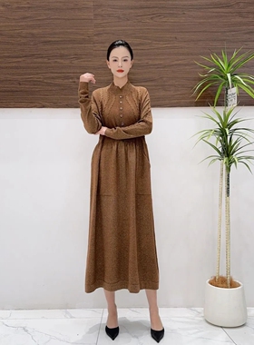A244咖色立体提花气质秋冬轻奢针织连衣裙时尚复古时尚长裙玥玥羊