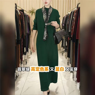 玥玥羊A217绿色时尚 轻奢针织连衣裙休闲百搭 气质秋冬长款