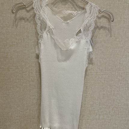 AM729311丝丝惬语打底女士春夏含桑蚕丝含棉宽肩方领背心