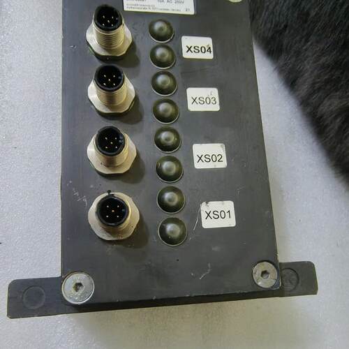 RGBF08X12-732L-MC2409 组合限位开关 安士能工控配件议价维修