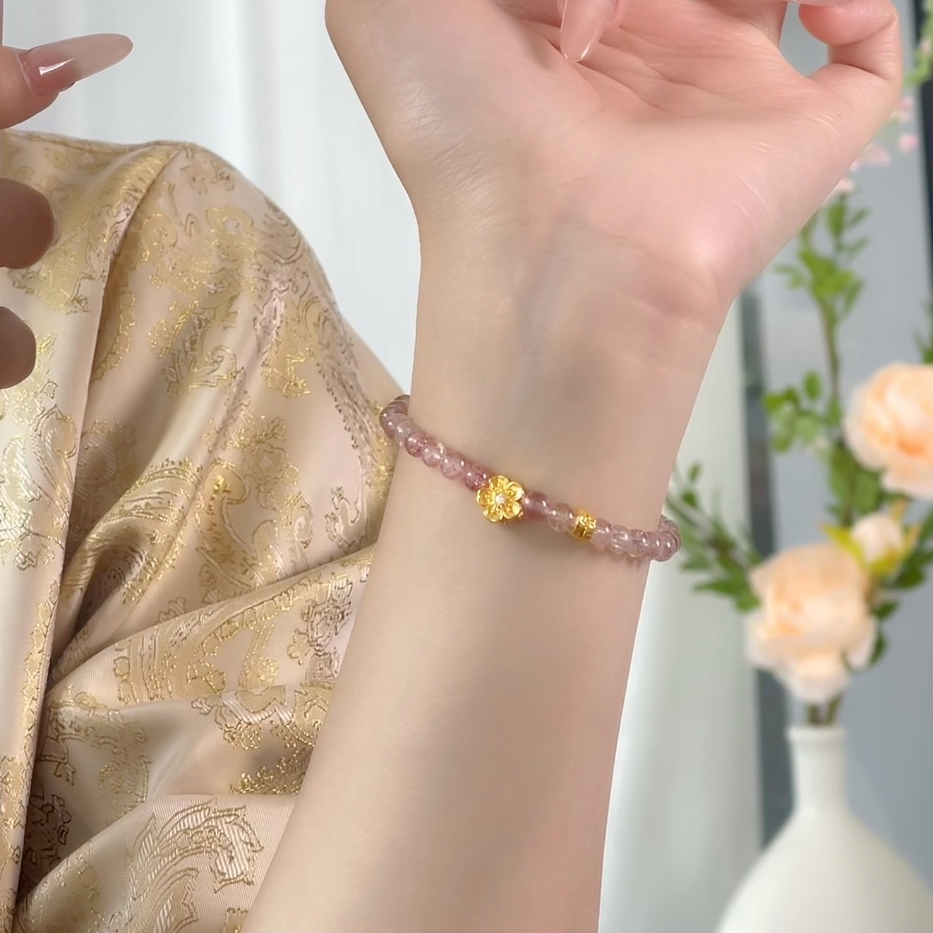 黄金桃花手链女足金盘缠转运珠点钻纯金手串送女友情人节告白礼物