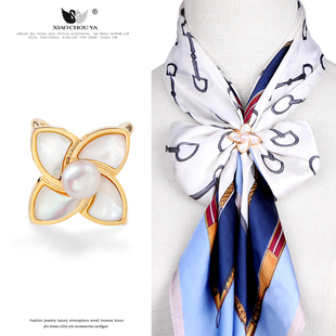 新款秋冬天然淡水贝壳珍珠X型小丝巾扣环高端简约空姐围巾固定扣