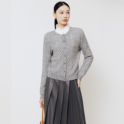 firststation时尚优雅圆领珠钻长袖针织开衫毛衣女25秋新款9132A