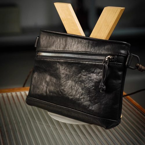 轻量化皮具  双拉链小背包 机能风格背包 头层牛皮