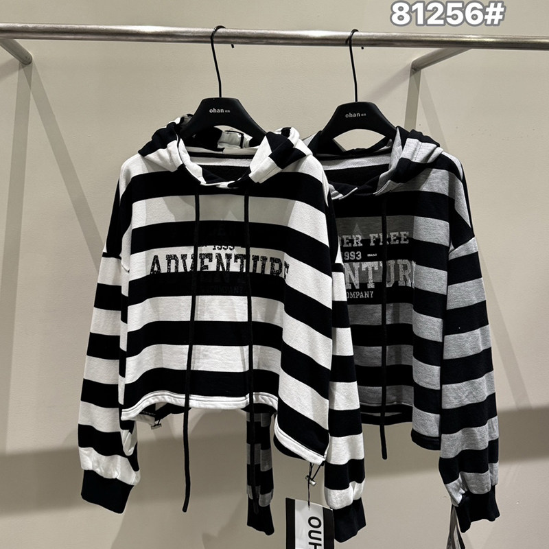 欧韩伽81256韩版连帽条纹卫衣女宽松百搭短款长袖上衣减龄2026秋