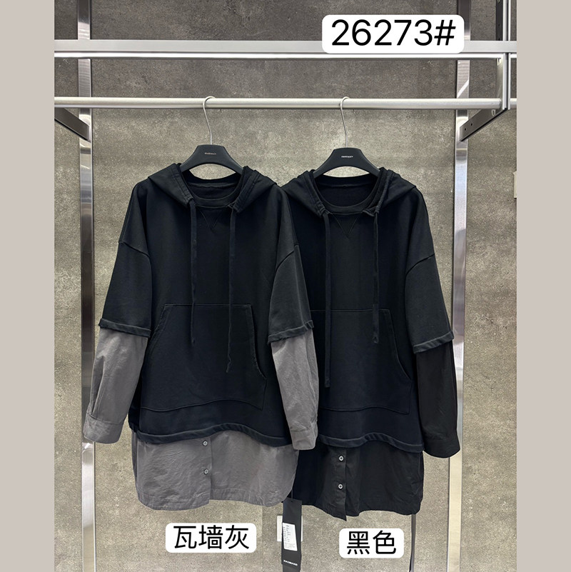 小辫子26273假两件拼接卫衣女宽松中长款套头休闲上衣潮2026秋季