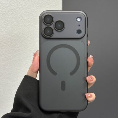 带镜头膜适用苹果磁吸充电手机壳